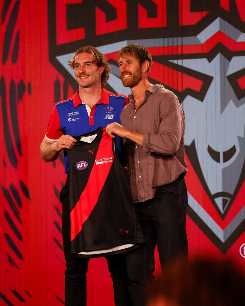 585096112_1465098448378870_3065294542687226843_n