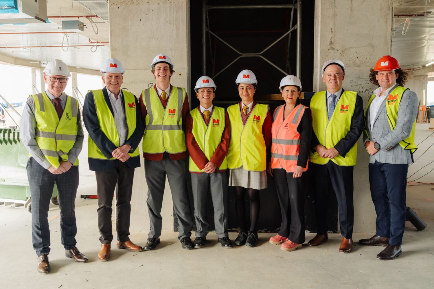 XCRP_Topping Out-12
